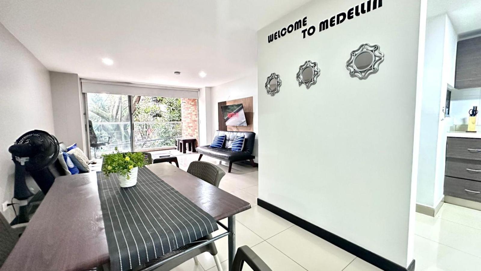 Apto Moderno En Laureles Medellín Dış mekan fotoğraf